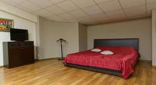 Гостиница Риал Владивосток Люкс с кроватью размера -10